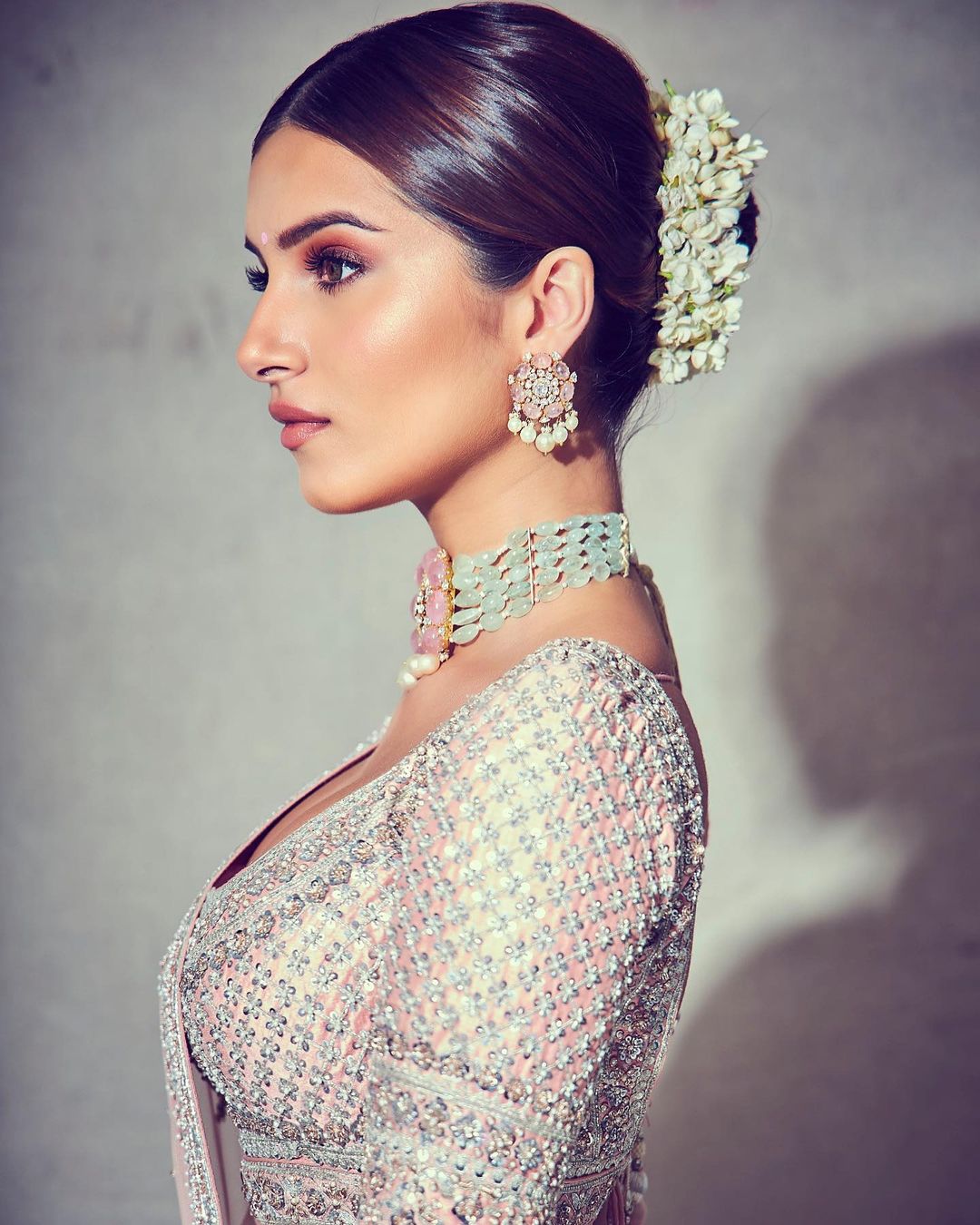 traditional-south-indian-bridal-hairstyle-with-gajra-flowers | WedAbout