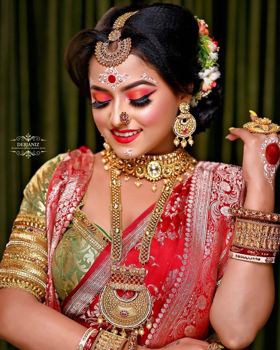 Bindi Art Designs Spotted On Beautiful Bengali Brides