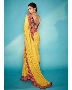 designer anamika khanna saree