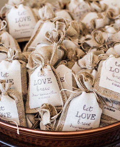 coffee grounds as wedding favors