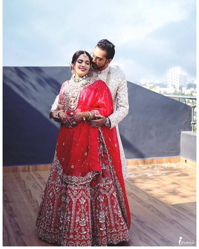 Steal Inspiration From Singer Aishwarya Bhandari’s Wedding Outfits