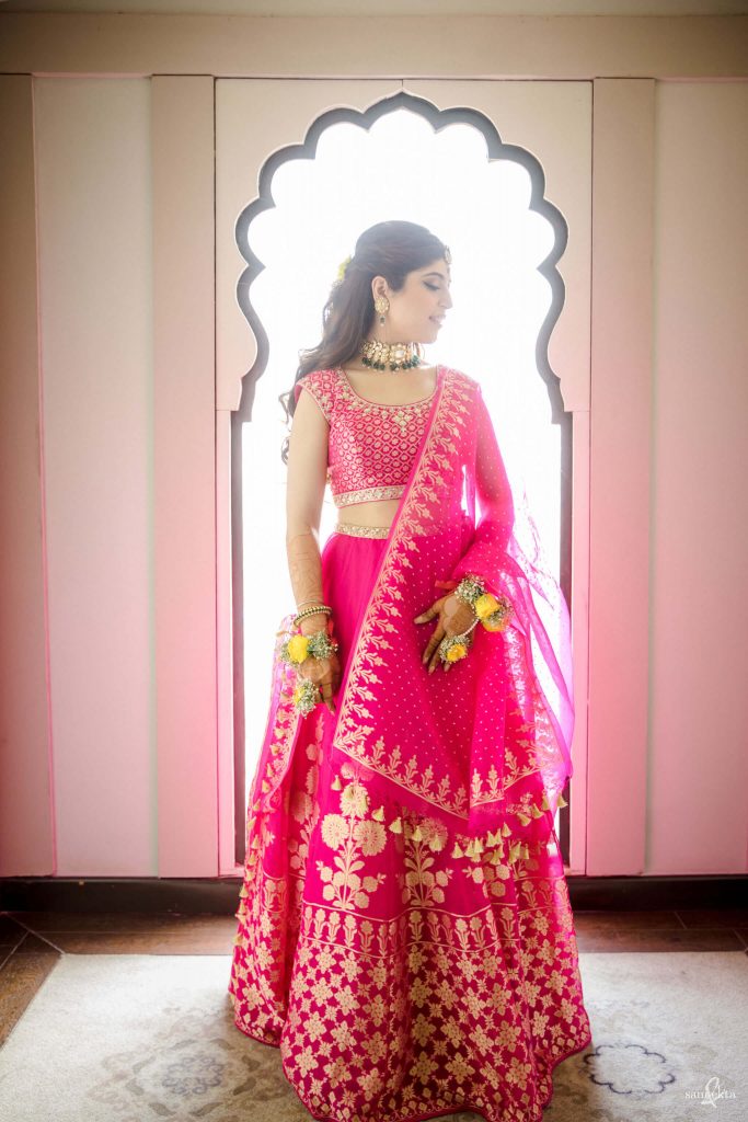 A Gorgeous Sikh Bride In Anamika Khanna Pastel Pink Lehenga