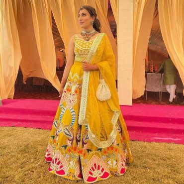 Yellow Color Outfits Setting A New Trend In Weddings