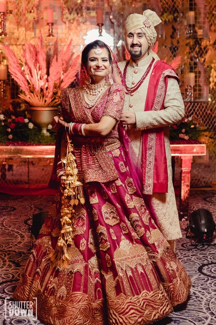 Intimate Wedding With Bride In Pink Lehenga And Kundan & Pearl Jewelry