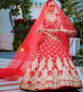 Manish Malhotra red bridal lehenga