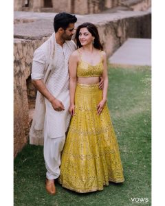 yellow bridal lehenga