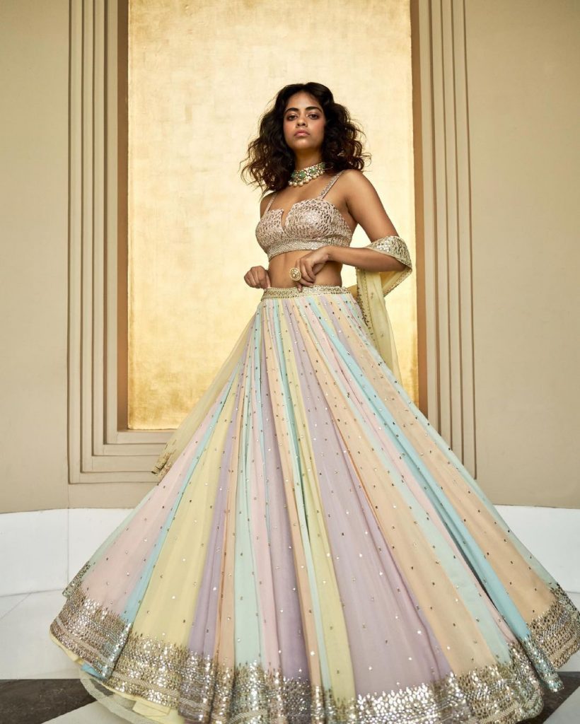 Where To Buy Mirror Work Lehengas For Quirky Brides To Be 6522