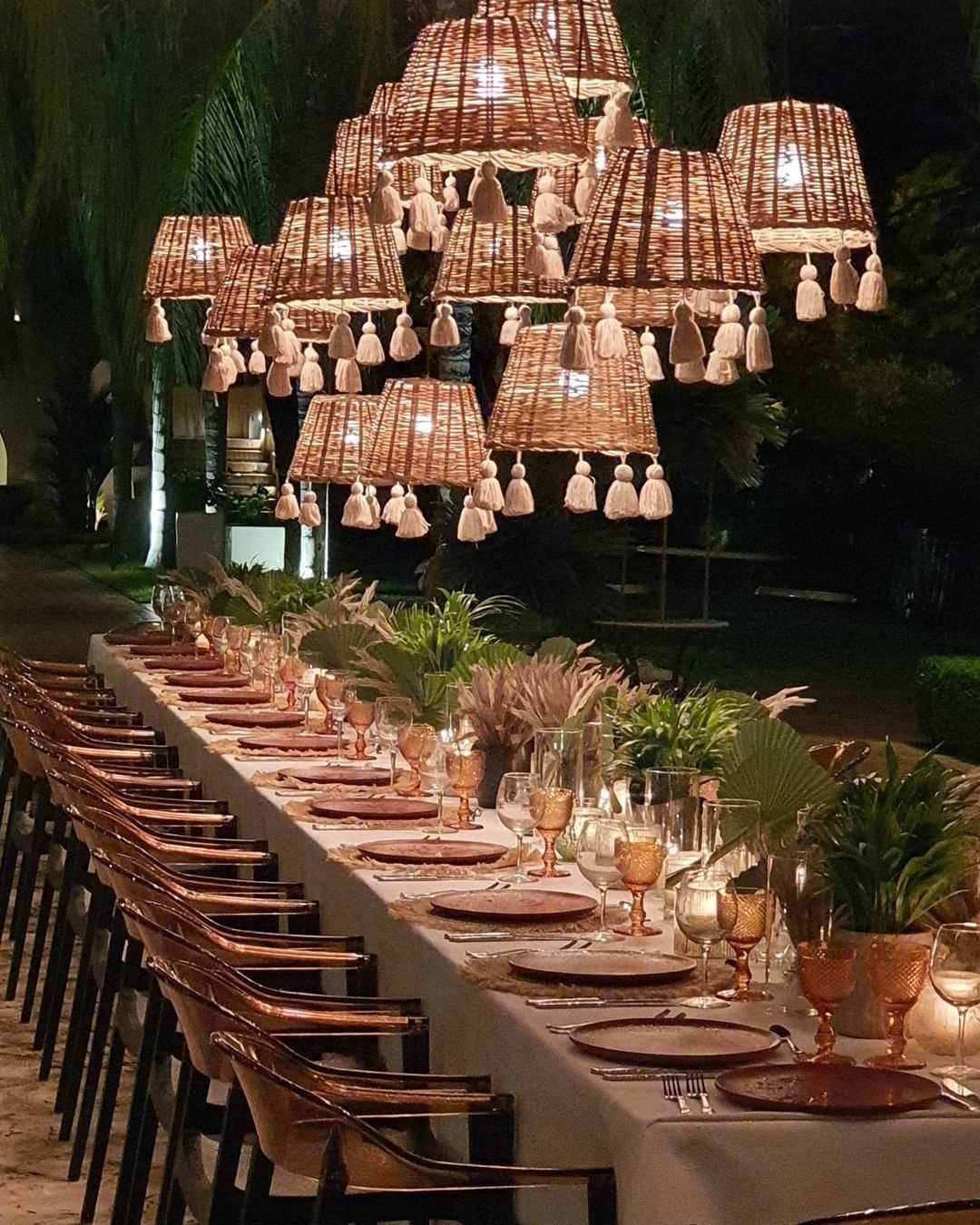 wedding dining decor
