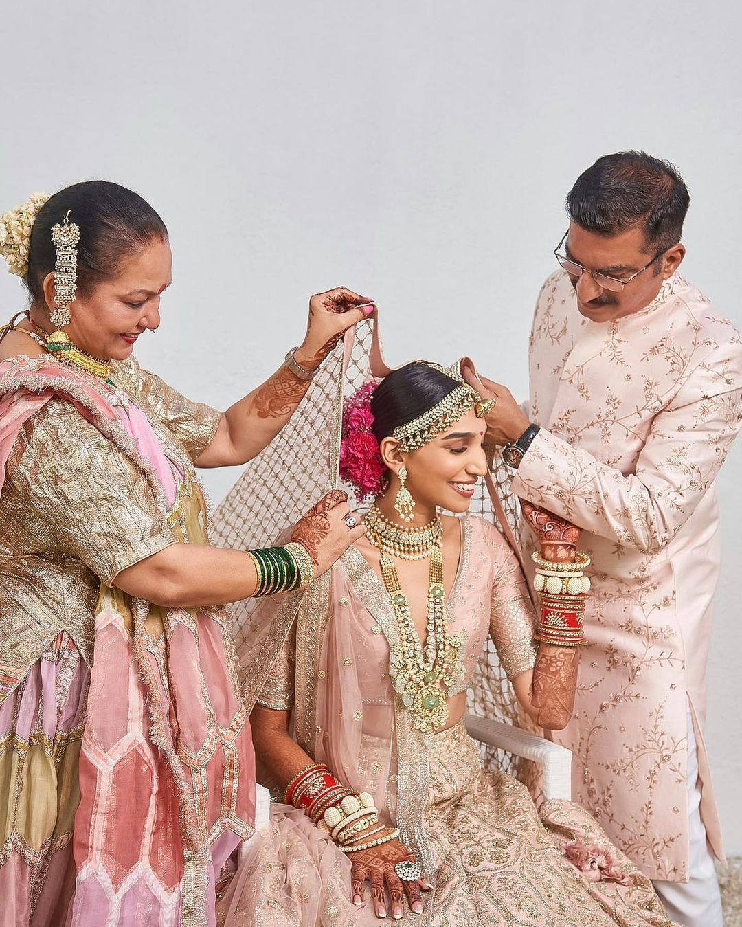 Juhi and her parents