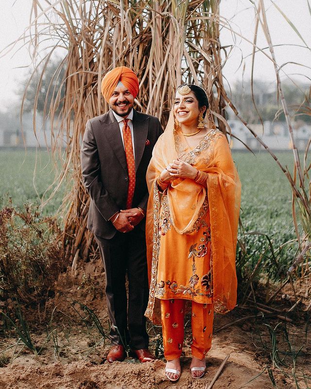 Sikh bridal outfits