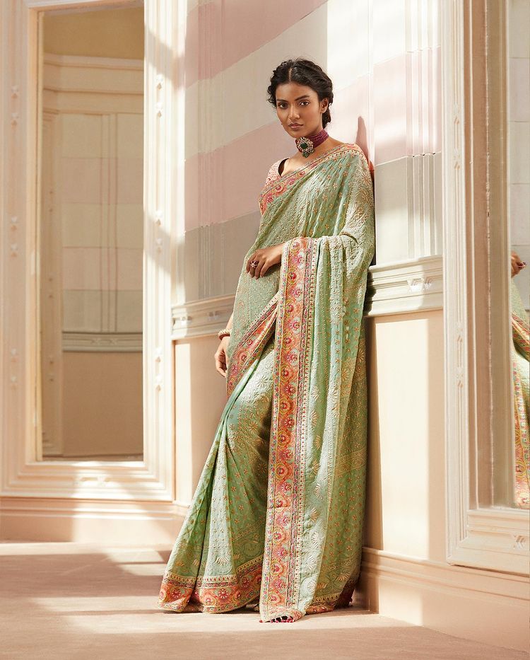 Buy Pink Cotton Linen Traditional Wear Chikankari Saree Online From  Wholesale Salwar.