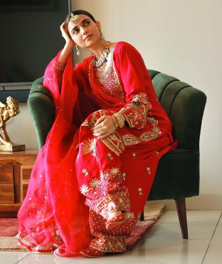 suit ideas for Sikh brides