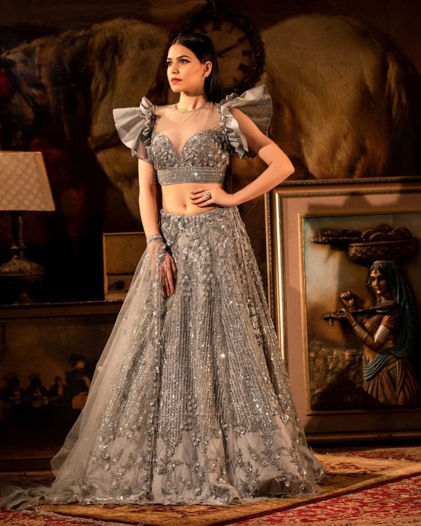 Buy Sangeet Dresses, Designer Haldi Dresses Online 2023