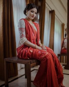 Bengali Bridal Saree Designs