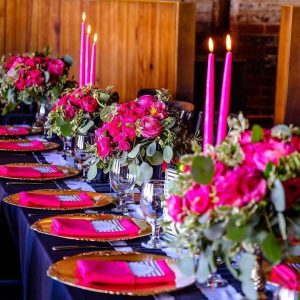 pink table decor