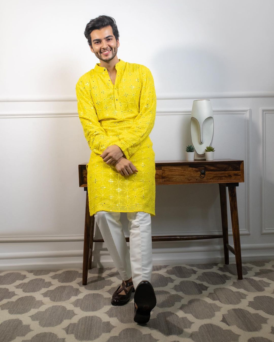 yellow kurta pajama