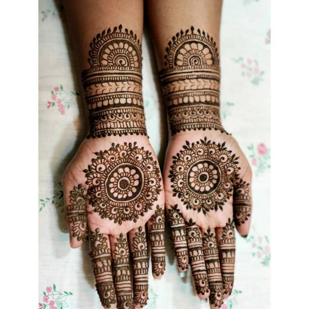 60+ Modern Palm Mehndi Designs & Ideas For BridesToBe