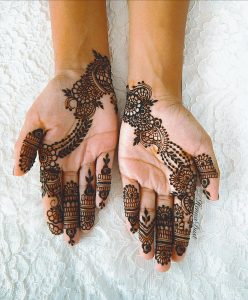 minimal henna