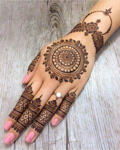 latest circle mehendi designs