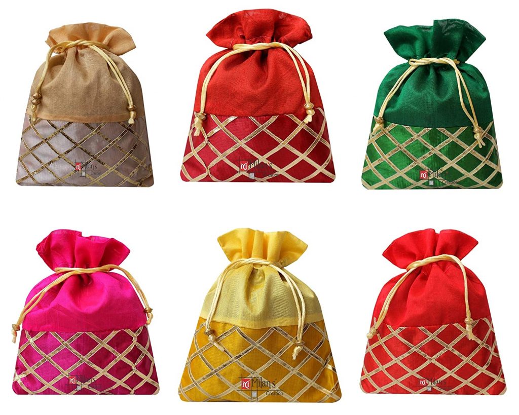 Lalhaveli Banaras Silk potli for wedding return gifts mehndi function event  Jewellery Bag String Money Pouches For Women/Girls 9 X 4 Inch 5 Pcs :  Amazon.in: Jewellery