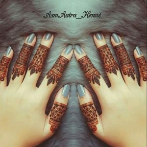 finger henna trends