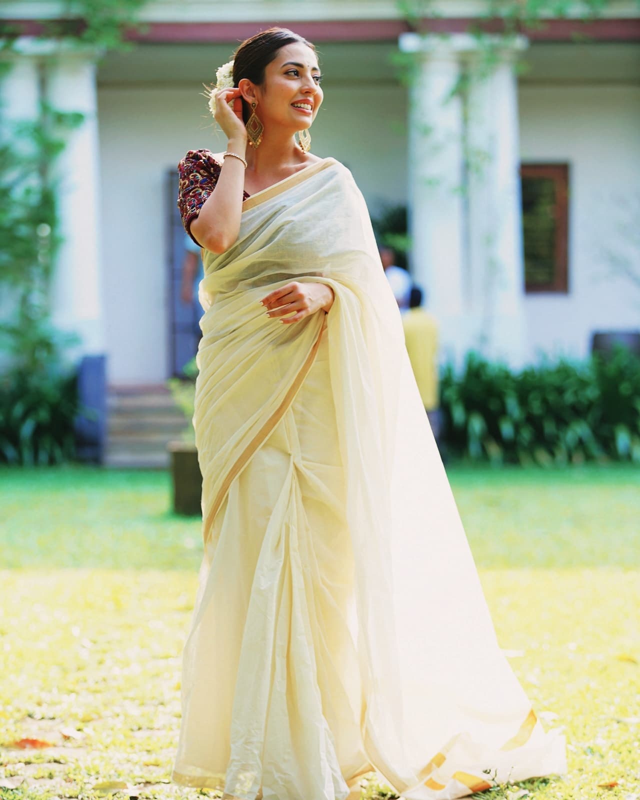pastel saree for brides
