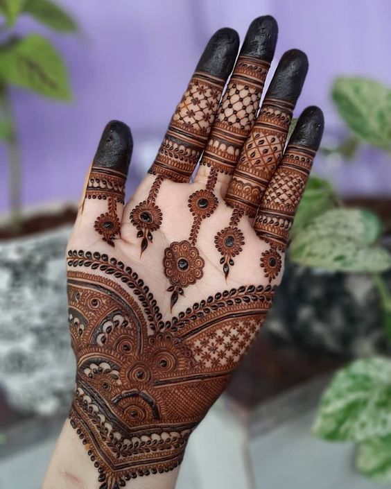 5 Rajasthani Traditional Mehndi design For Front Hand | पारंपरिक राजस्थानी  मेहंदी डिजाइन - YouTube
