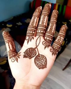 minimalistic mehndi designs