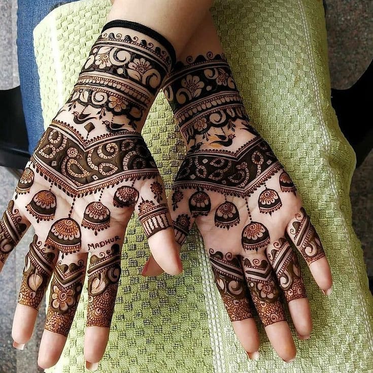 55+ Stunning Engagement Mehendi Designs to Add Glamour to Your Wedding Look  - Fashion Qween