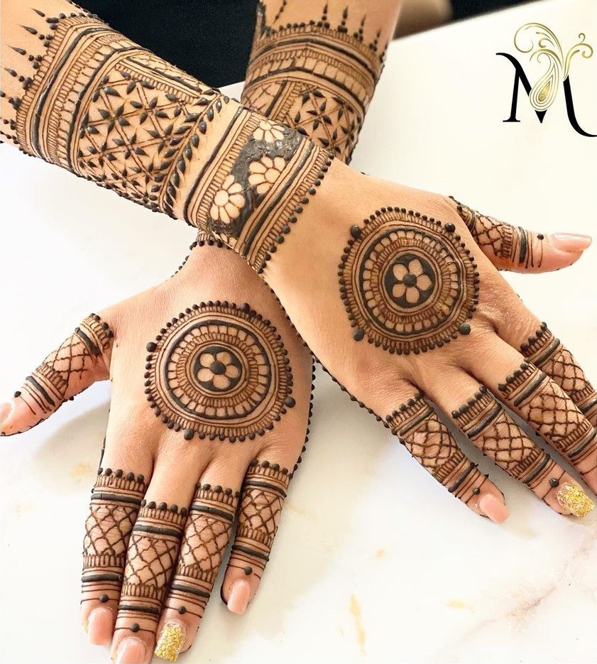 Mandal Mehndi Designs | Butta Mehandi ka Designs | Arabic Henna Design 2020  - YouTube