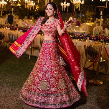 How Much Does Abu Jani Sandeep Khosla Lehenga Cost?