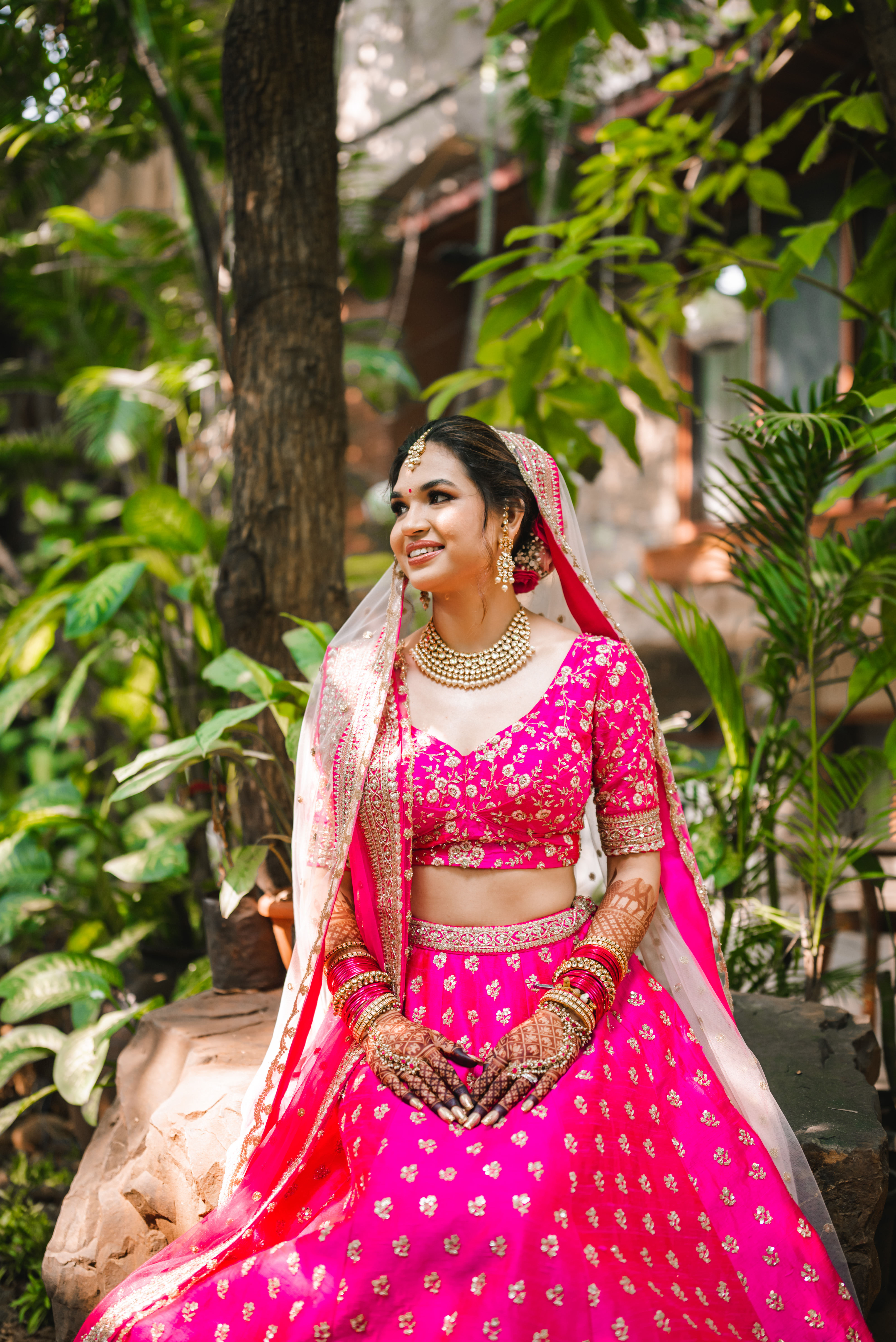 Everything, rani pink! 💖💁🏻‍♀️ Bride @sucheetah's Mehendi