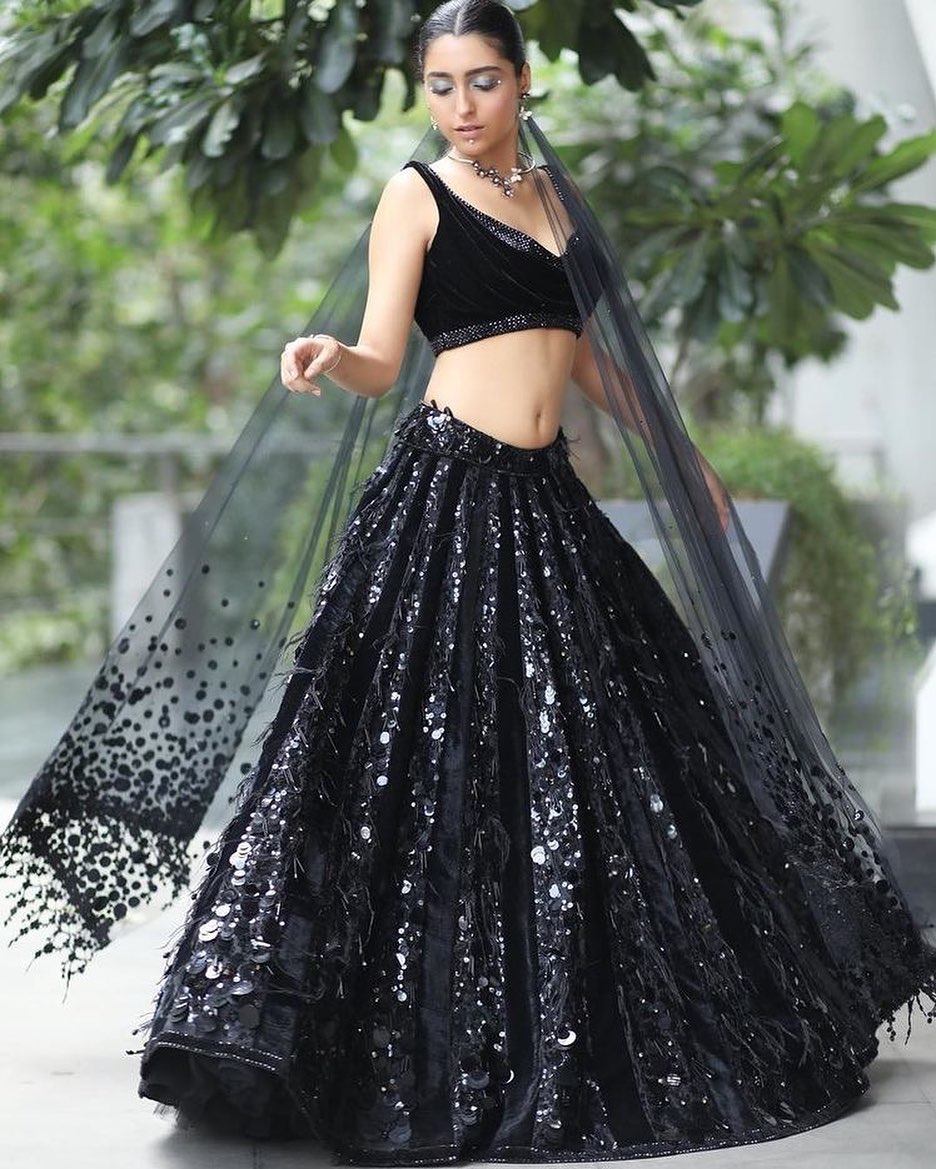 20+ Black Bridal Lehenga Designs For Modern Brides