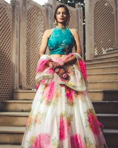 25+ Crop Top Lehenga Ideas For Brides-To-Be