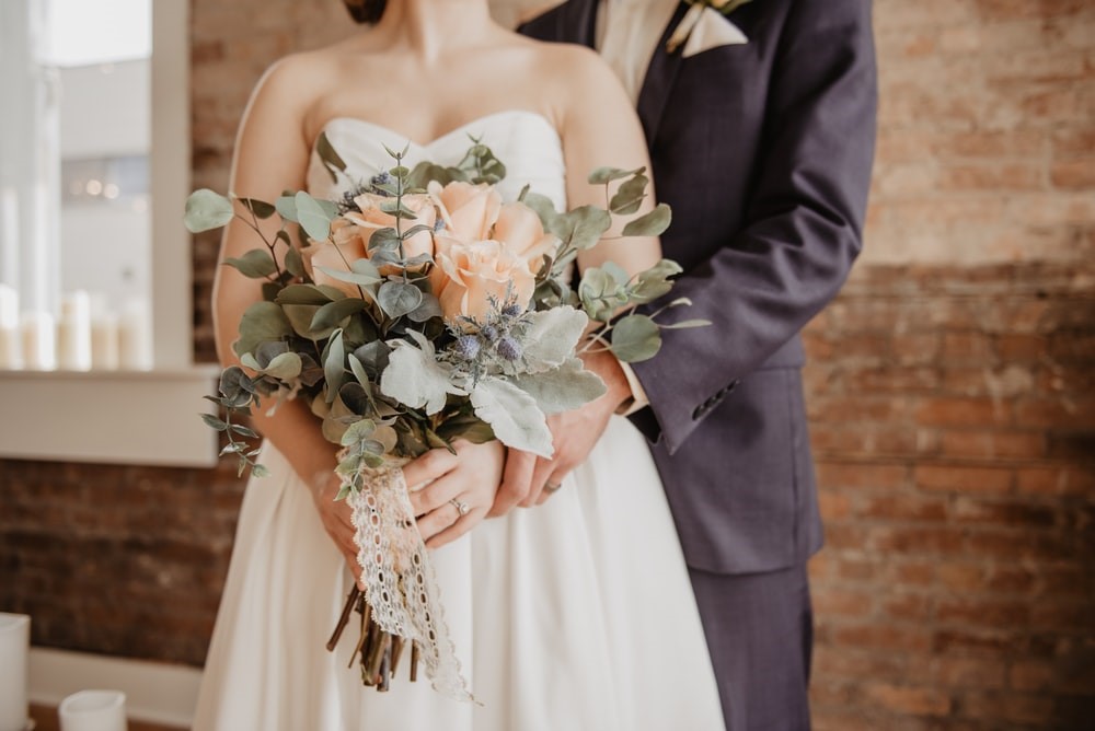 How to Plan Your Wedding With a Manager Via Video Chat: Digital Tips