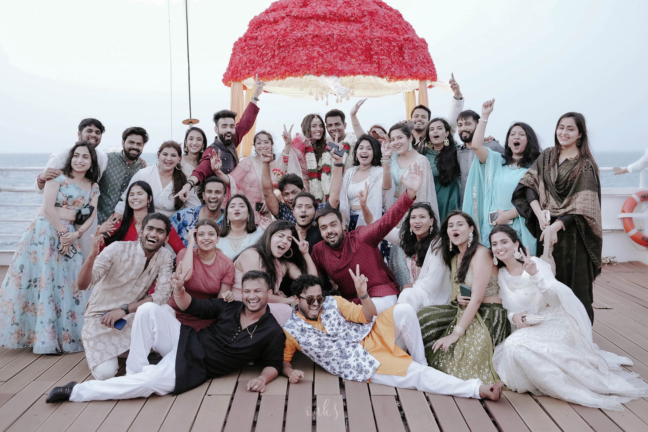 This Destination Wedding In Kerala Had A Blend Of Punjabi-Malayali Cultures!