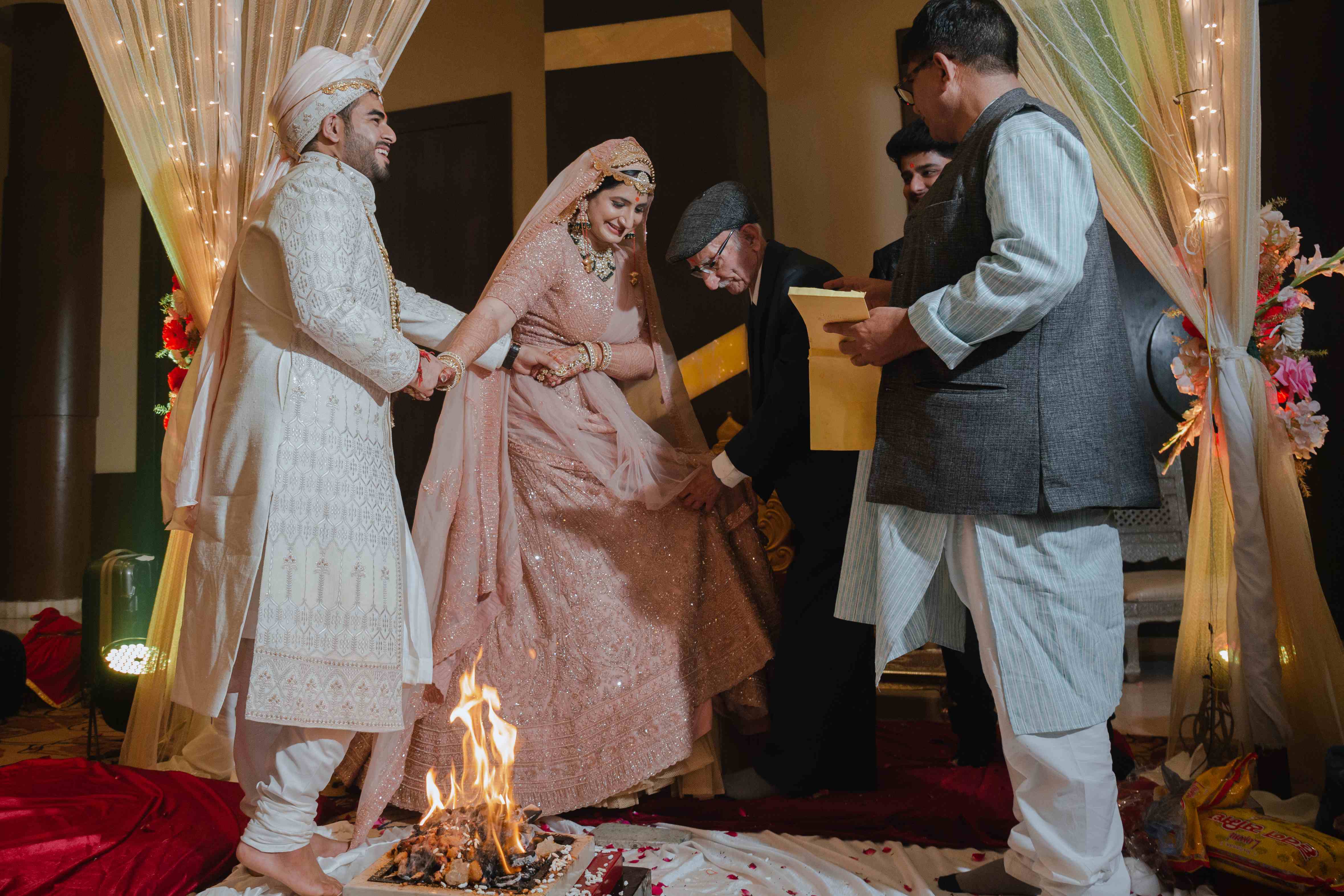 Know About All The Beautiful Kashmiri Traditions With This Couple’s Wedding