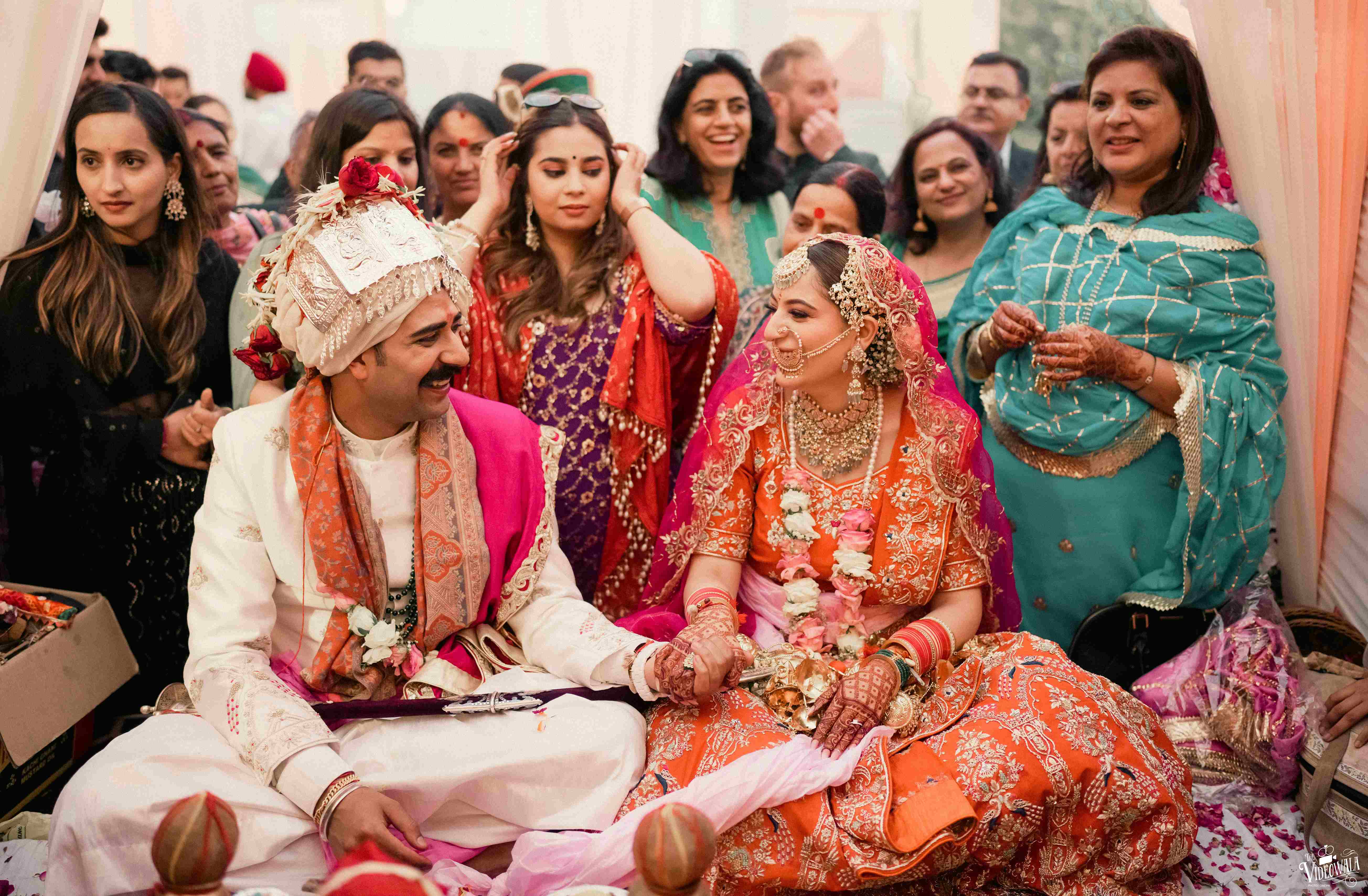 This Couple’s Pahadi Wedding Pictures Will Warm Your Heart