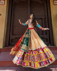 25+ Latest Lehenga Choli Designs To Jazz Up Navratri Garba Night