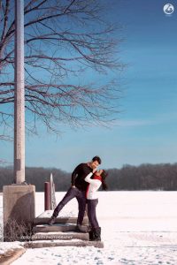 Dreamy Pre-Wedding Shoot Ideas With A Cosy Winter Theme