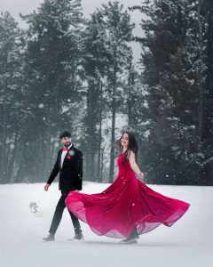 Dreamy Pre-Wedding Shoot Ideas With A Cosy Winter Theme