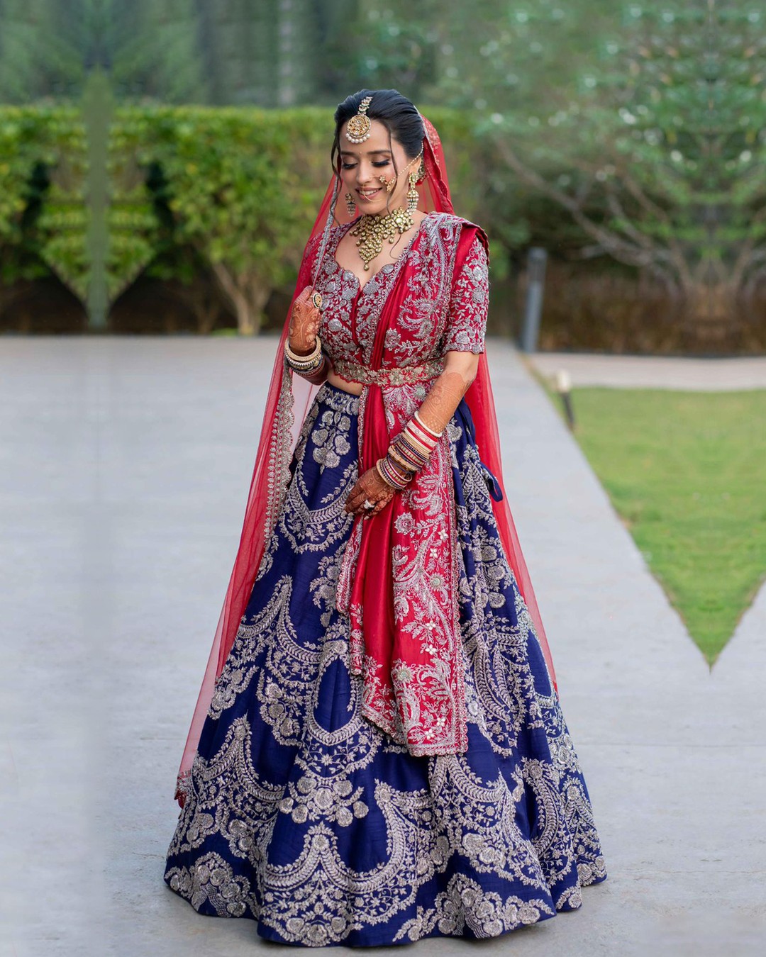 Blue Lehenga with Red Net Dupatta in Delhi at best price by Riddhi Creation  - Justdial