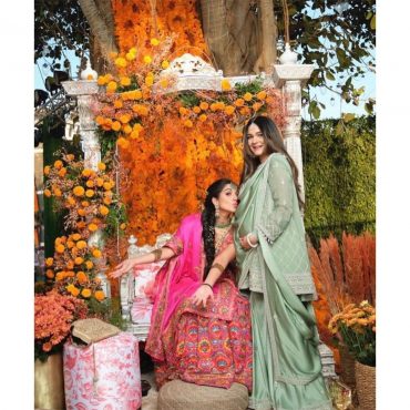 Radhika Merchant Dolls Up For Her Pre-Engagement Mehendi Ceremony