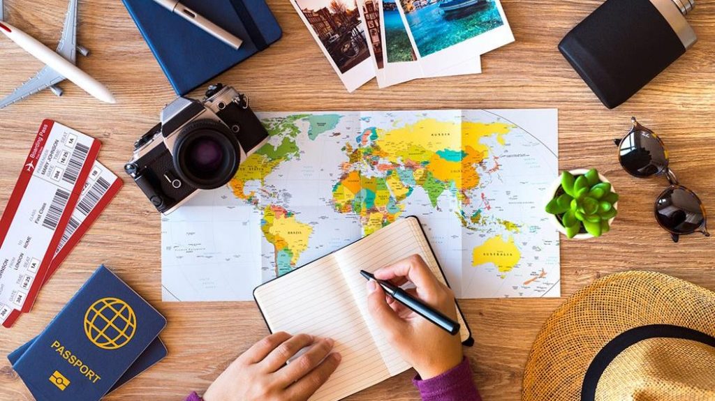 Nine Tips To Become A Good Travel Writer - ShaadiWish