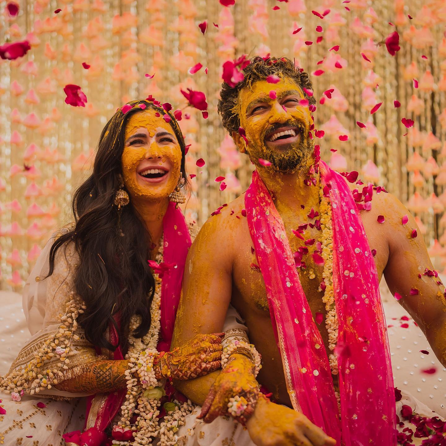 Fun Ways To Have Holi Themed Wedding Ceremonies