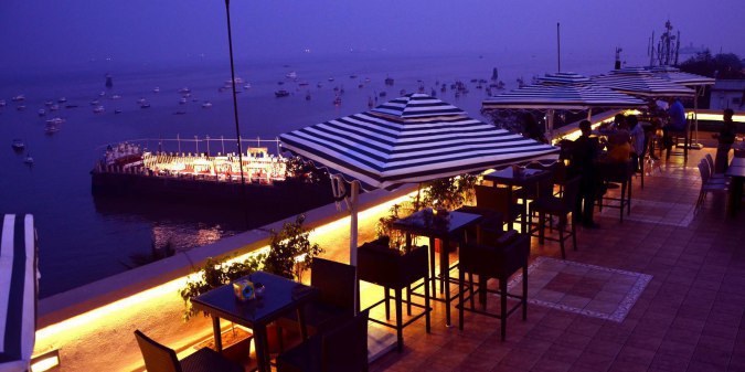 Romantic Beach-View Restaurants In Mumbai For A Dinner Date