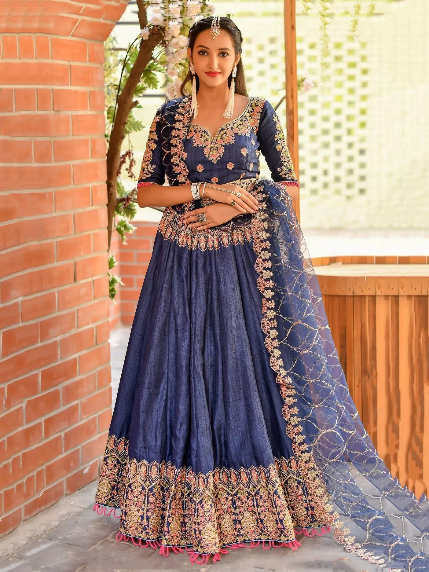 Black Lehenga Choli - These Designs To Give Enhanced Look and Beauty-anthinhphatland.vn