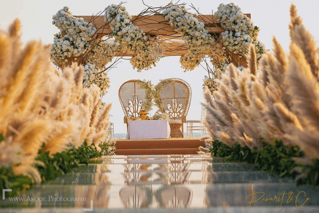 Popular Wedding Aisle Ideas To Elevate Your Bridal Entry Shaadiwish 6554