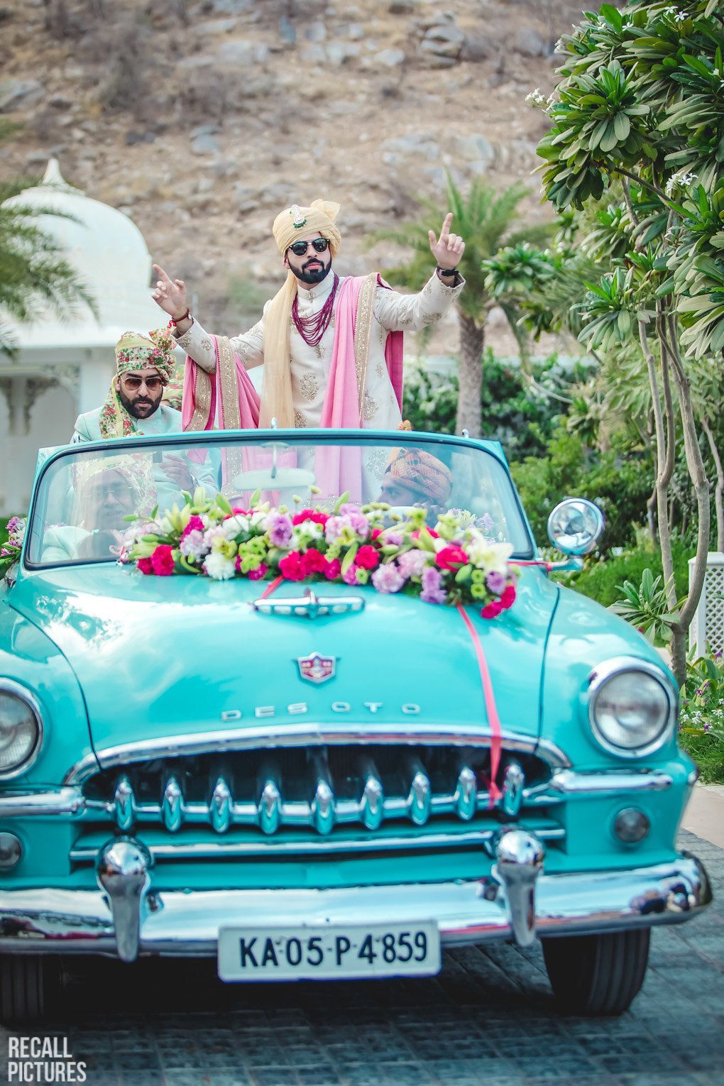 Places To Rent Vintage Cars For Baraat In Mumbai & Delhi
