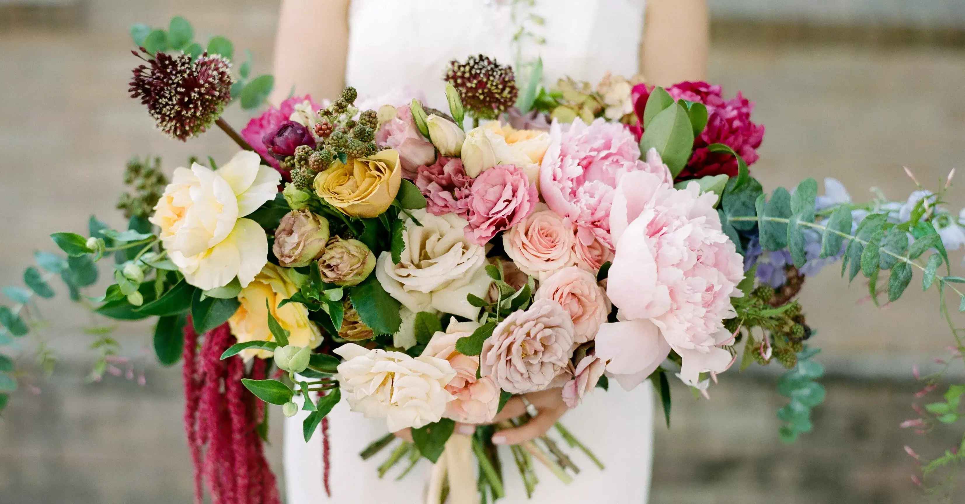 The Pros and Cons of Using Alternative Artificial Flowers for Your Wedding